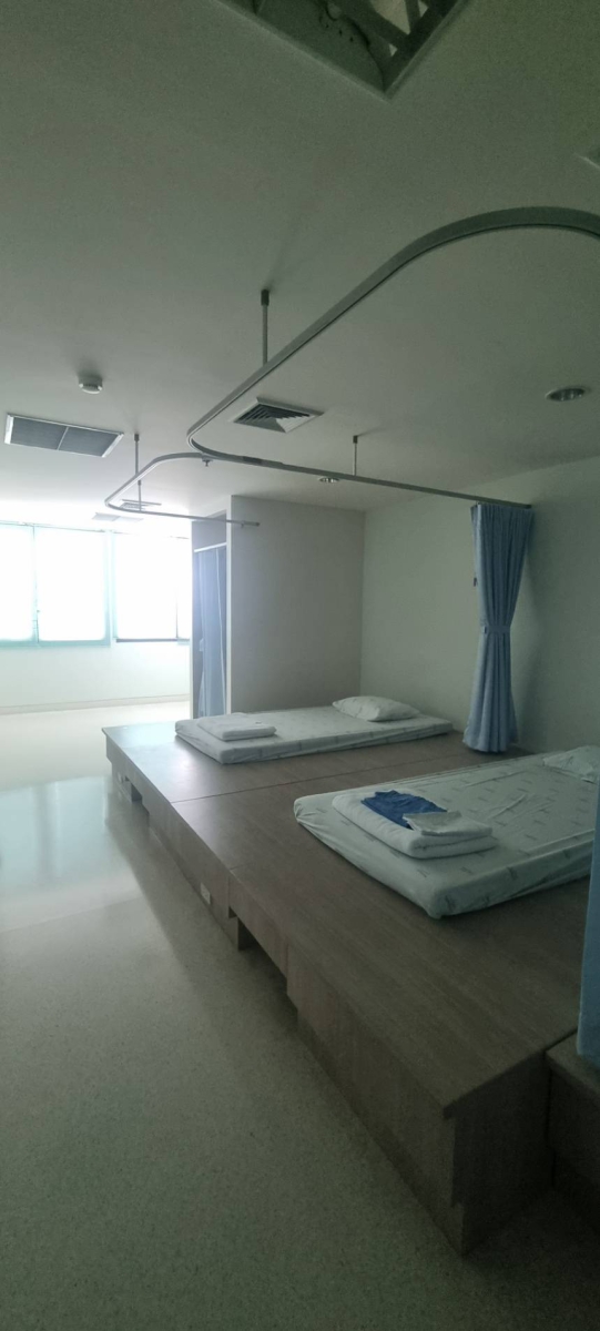 479242_0.jpg - ม่านโรงพยาบาล ร้านสปา