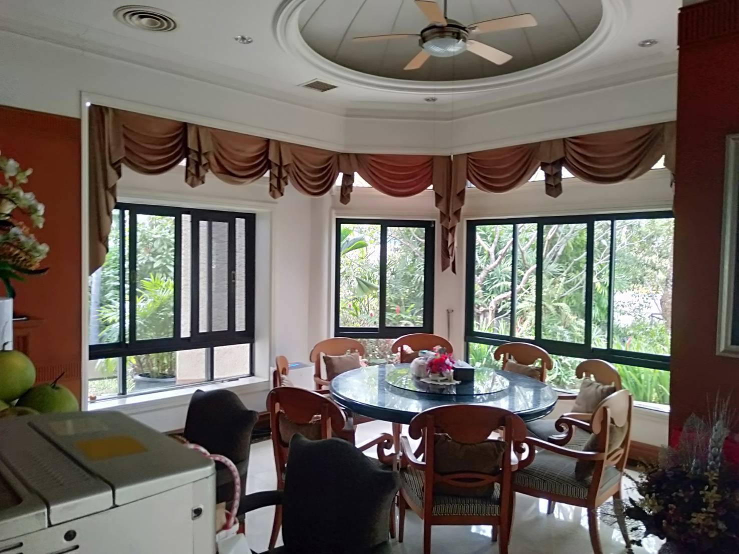 39 - https://ธนทรัพย์ผ้าม่าน.com | ธนทรัพย์ แฟบริค แอนด์ ดีไซน์ กรุ๊ป - บริการตัดเย็บม่านทุกชนิด พร้อมจำหน่ายผ้าม่าน วอลเปเปอร์ ฟิล์มอาคาร พื้นไม้ลามิเนต และอุปกรณ์ครบวงจร เพื่อการตกแต่งที่สมบูรณ์แบบ