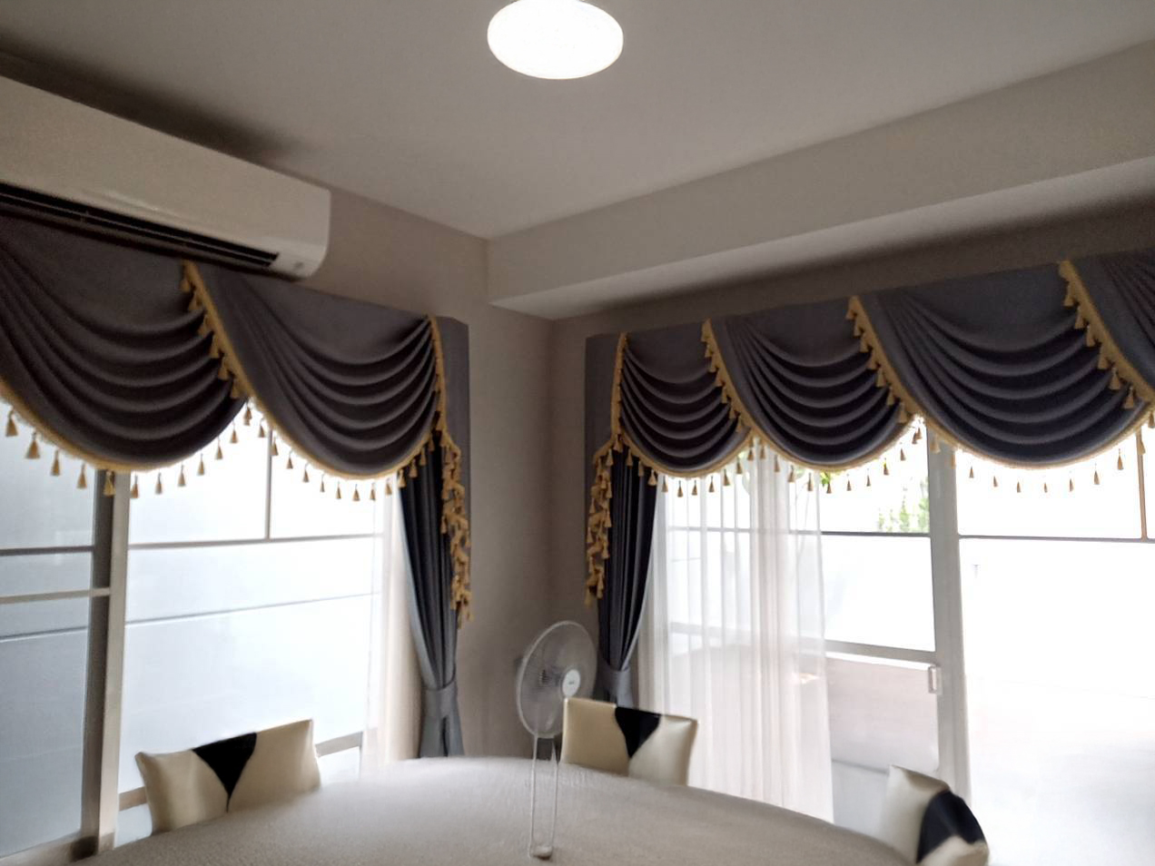 41 - https://ธนทรัพย์ผ้าม่าน.com | ธนทรัพย์ แฟบริค แอนด์ ดีไซน์ กรุ๊ป - บริการตัดเย็บม่านทุกชนิด พร้อมจำหน่ายผ้าม่าน วอลเปเปอร์ ฟิล์มอาคาร พื้นไม้ลามิเนต และอุปกรณ์ครบวงจร เพื่อการตกแต่งที่สมบูรณ์แบบ