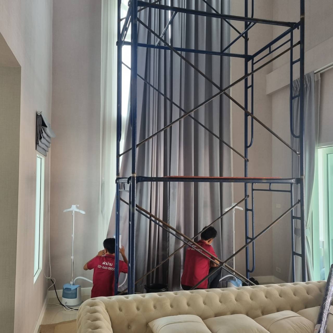 28 - https://ธนทรัพย์ผ้าม่าน.com | ธนทรัพย์ แฟบริค แอนด์ ดีไซน์ กรุ๊ป - บริการตัดเย็บม่านทุกชนิด พร้อมจำหน่ายผ้าม่าน วอลเปเปอร์ ฟิล์มอาคาร พื้นไม้ลามิเนต และอุปกรณ์ครบวงจร เพื่อการตกแต่งที่สมบูรณ์แบบ