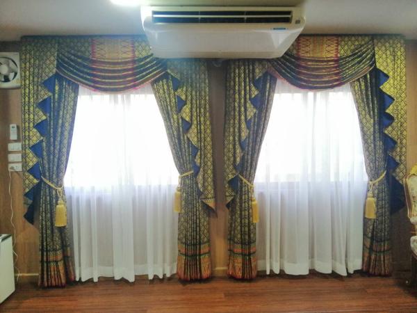เลือกผ้าม่านอย่างไรให้บ้านสวยตรงใจ เสริมสไตล์ให้ทุกห้อง เลือกผ้าม่านอย่างไรให้บ้านสวยตรงใจ เสริมสไตล์ให้ทุกห้อง - ธนทรัพย์ แฟบริค แอนด์ ดีไซน์ กรุ๊ป - บริการตัดเย็บม่านทุกชนิด พร้อมจำหน่ายผ้าม่าน วอลเปเปอร์ ฟิล์มอาคาร พื้นไม้ลามิเนต และอุปกรณ์ครบวงจร เพื่อการตกแต่งที่สมบูรณ์แบบ
